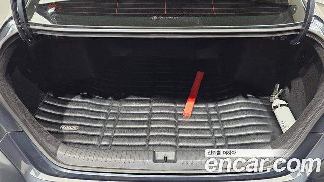Honda Accord (XI) 2.0 Hybrid Touring 2025 — фото 17