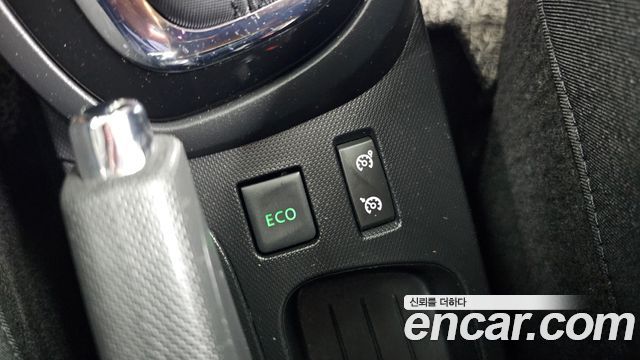 Renault Korea QM3 LE 2014 — фото 26
