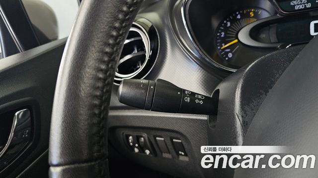 Renault Korea QM3 LE 2014 — фото 31