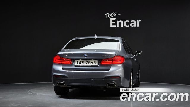 BMW 5 Series (G30) 520d xDrive M Sport Package 2017 — фото 4