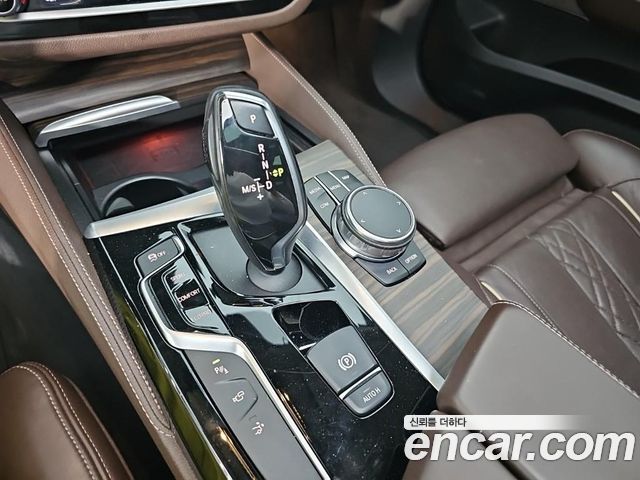 BMW 6 Series GT (G32) 640i xDrive Luxury 2018 — фото 8