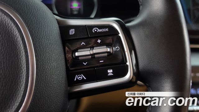 Kia Carnival (IV) Gasoline 9-Seater Signature 2021 — фото 16