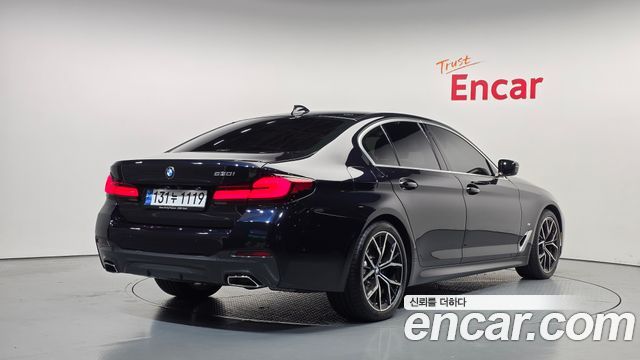 BMW 5 Series (G30) 530i M Sport Package 2023 — фото 2