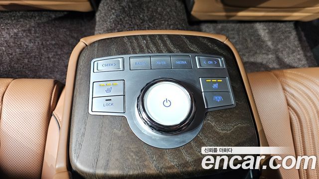 Genesis G80 (RG3) Gasoline 2.5 Turbo AWD 2023 — фото 19