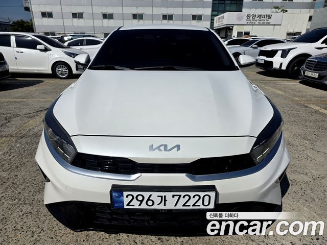 Kia K3 (II) 1.6 Prestige 2022 — фото 2