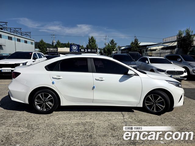 Kia K3 (II) 1.6 Prestige 2022 — фото 4