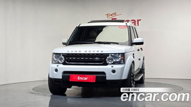 Land Rover Discovery 4 3.0 SDV6 SE 2013 — фото 3