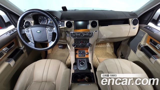 Land Rover Discovery 4 3.0 SDV6 SE 2013 — фото 7
