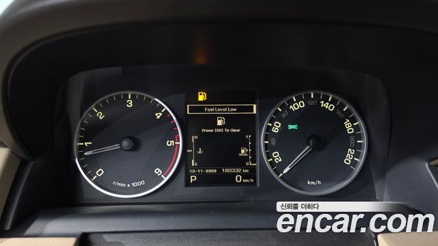 Land Rover Discovery 4 3.0 SDV6 SE 2013 — фото 8