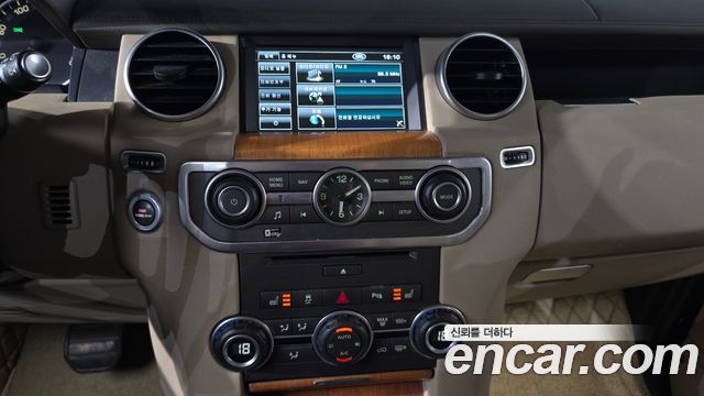 Land Rover Discovery 4 3.0 SDV6 SE 2013 — фото 18