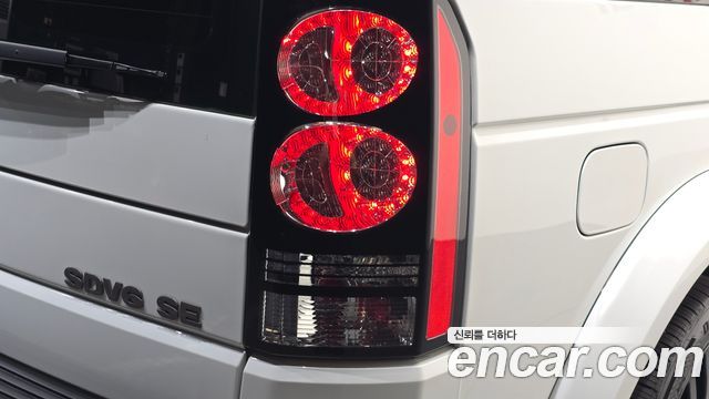 Land Rover Discovery 4 3.0 SDV6 SE 2013 — фото 29