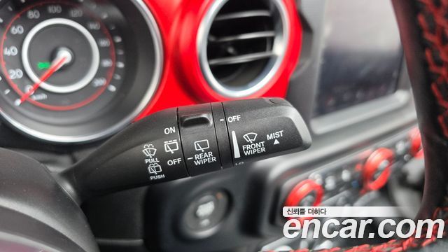 Jeep Wrangler (JL) 2.0 Rubicon Power Top 4Door 2020 — фото 33