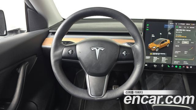 Tesla Model Y Standard Range RWD 2021 — фото 17