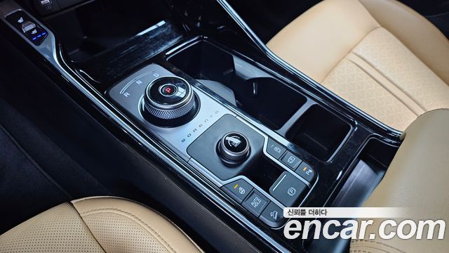Kia Sorento (IV) Diesel 2.2 2WD Noblesse 2023 — фото 9
