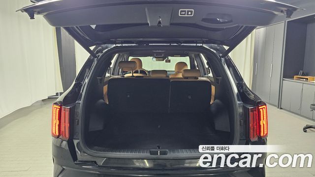 Kia Sorento (IV) Diesel 2.2 2WD Noblesse 2023 — фото 24