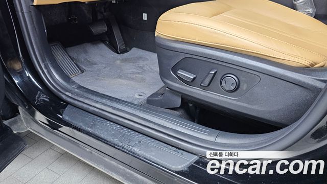 Kia Sorento (IV) Diesel 2.2 2WD Noblesse 2023 — фото 37