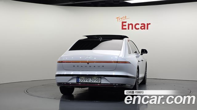 Hyundai Grandeur Hybrid (GN7) Calligraphy 2024 — фото 4