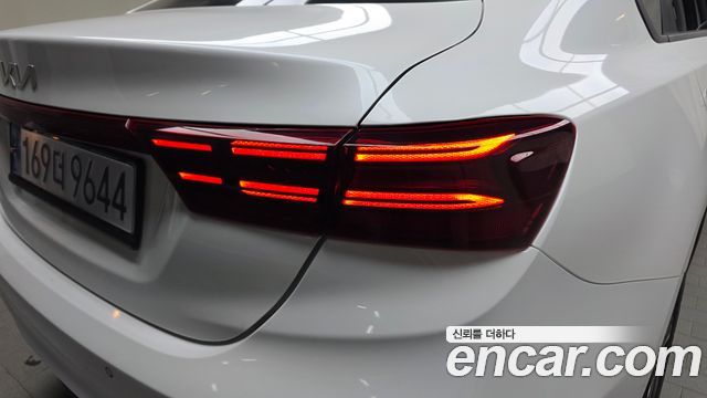 Kia K3 (II) 1.6 Prestige 2022 — фото 29