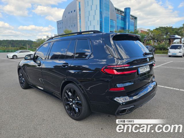 BMW X7 (G07) xDrive 40i M Sport 6STR 2025 — фото 7