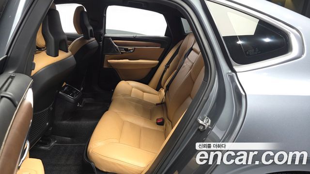 Volvo S90 D5 AWD Inscription 2017 — фото 26