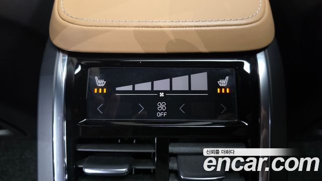 Volvo S90 D5 AWD Inscription 2017 — фото 27