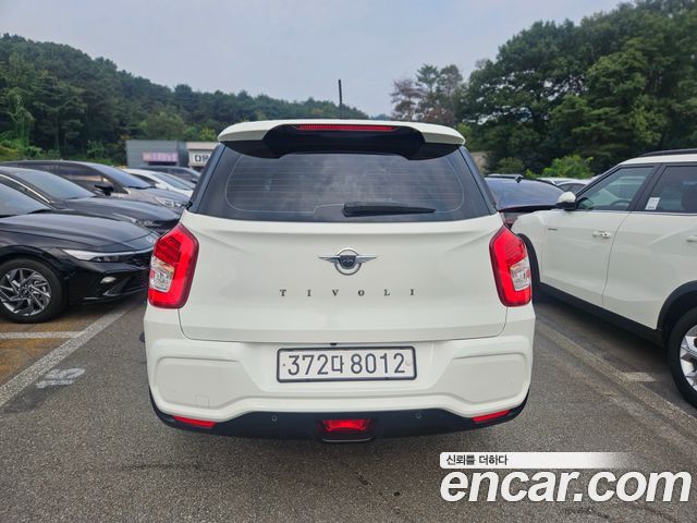 KG Mobility (SsangYong) Tivoli Air 1.5 A3 2WD 2022 — фото 4
