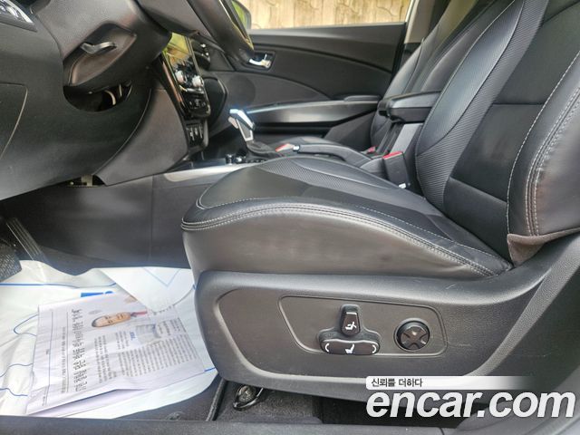 KG Mobility (SsangYong) Tivoli Air 1.5 A3 2WD 2022 — фото 10