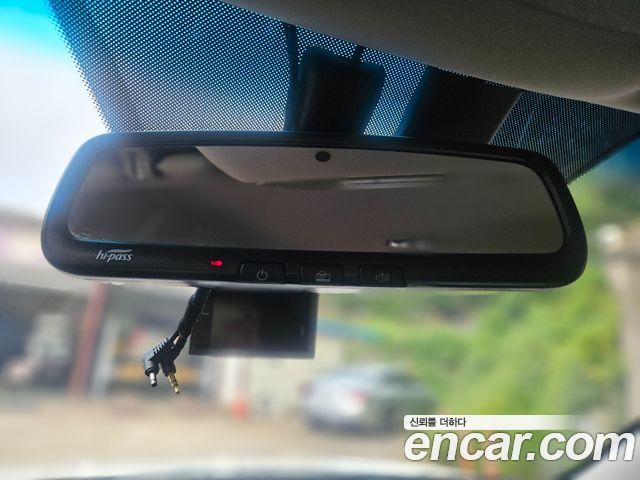 KG Mobility (SsangYong) Tivoli Air 1.5 A3 2WD 2022 — фото 16