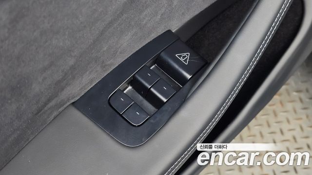 Tesla Model 3 Performance AWD 2026 — фото 33