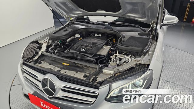 Mercedes-Benz GLC-Class (X253) GLC350e 4MATIC Premium 2019 — фото 6
