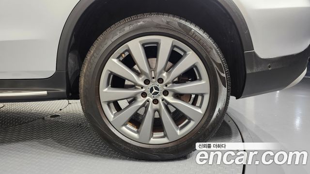 Mercedes-Benz GLC-Class (X253) GLC350e 4MATIC Premium 2019 — фото 21