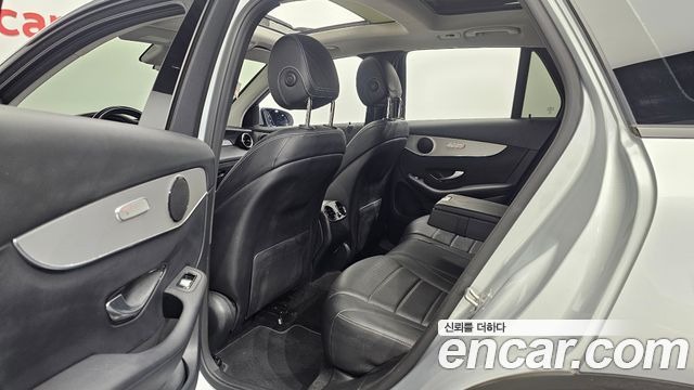 Mercedes-Benz GLC-Class (X253) GLC350e 4MATIC Premium 2019 — фото 26
