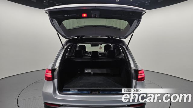 Mercedes-Benz GLC-Class (X253) GLC350e 4MATIC Premium 2019 — фото 38