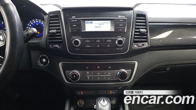 KG Mobility (SsangYong) Rexton Sports Diesel 2.2 2WD Prestige 2020 — фото 29