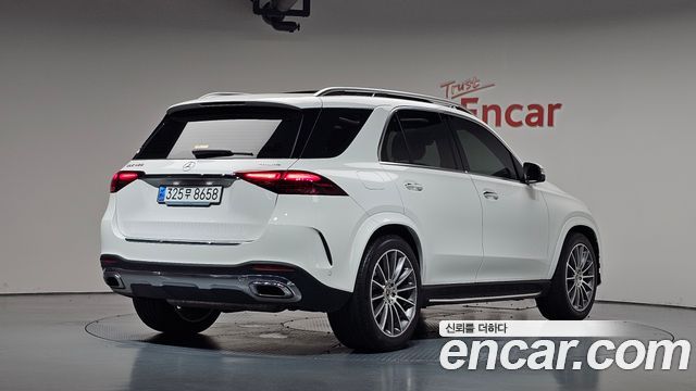 Mercedes-Benz GLE-Class (W167) GLE450 4MATIC 2024 — фото 2