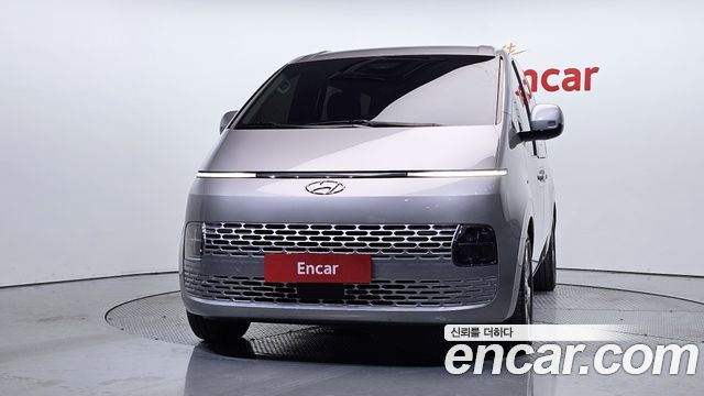 Hyundai Staria 4WD Tourer 9-Seater Modern 2023 — фото 3