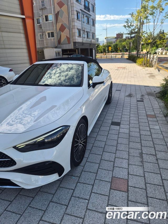 Mercedes-Benz CLE-Class (C236) CLE200 Cabriolet