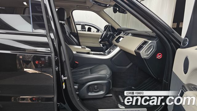 Land Rover Range Rover Sport (II) 3.0 SDV6 HSE Dynamic 2017 — фото 11