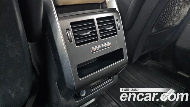Land Rover Range Rover Sport (II) 3.0 SDV6 HSE Dynamic 2017 — фото 18
