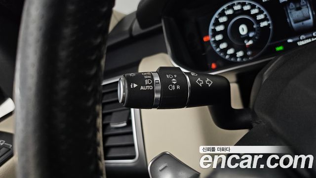 Land Rover Range Rover Sport (II) 3.0 SDV6 HSE Dynamic 2017 — фото 30