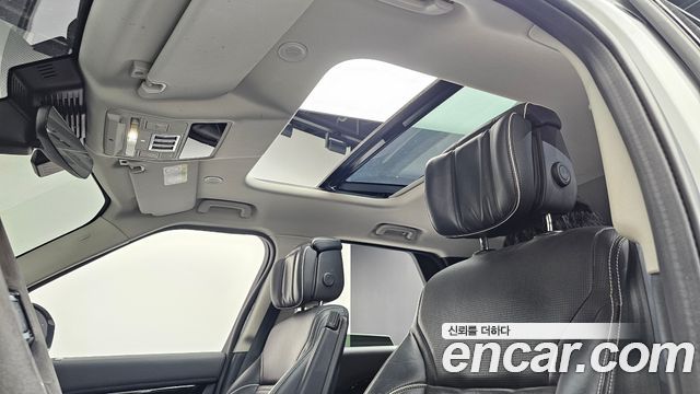Land Rover Discovery 5 D300 HSE 2022 — фото 19