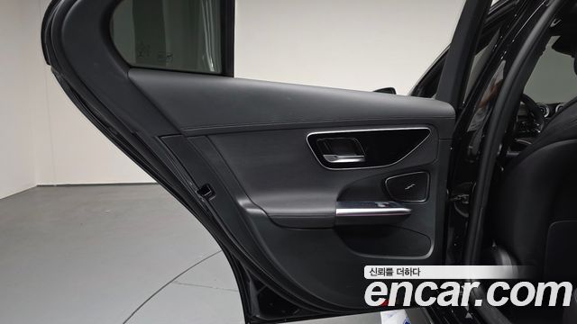 Mercedes-Benz C-Class (W206) C300 4MATIC AMG Line 2023 — фото 25