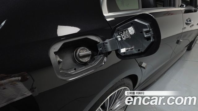 Mercedes-Benz C-Class (W206) C300 4MATIC AMG Line 2023 — фото 33