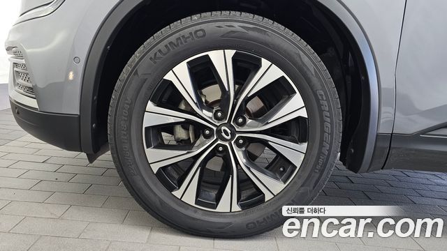 Renault Korea QM6 2.0 LPe LE Signature 2WD 2023 — фото 5