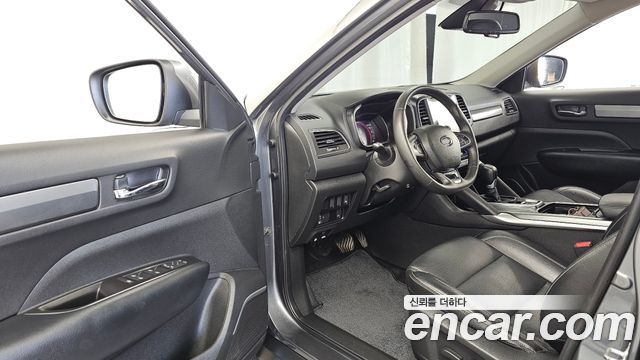 Renault Korea QM6 2.0 LPe LE Signature 2WD 2023 — фото 10