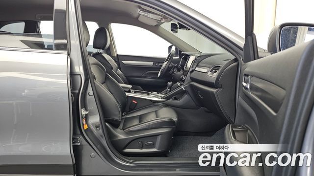 Renault Korea QM6 2.0 LPe LE Signature 2WD 2023 — фото 11