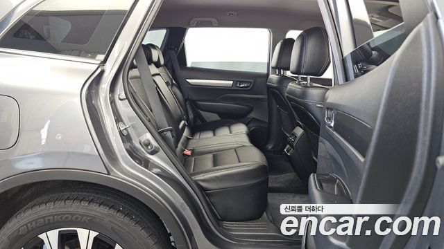 Renault Korea QM6 2.0 LPe LE Signature 2WD 2023 — фото 12