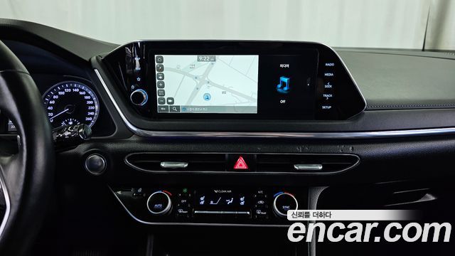 Hyundai Sonata (DN8) 2.0 Premium Plus 2022 — фото 14