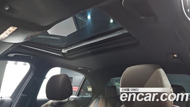 Mercedes-Benz E-Class (W213) E300e 4MATIC Exclusive 2021 — фото 20