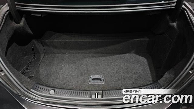 Mercedes-Benz E-Class (W213) E300e 4MATIC Exclusive 2021 — фото 40